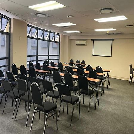 Mapungubwe Apartments Йоганнесбурґ Екстер'єр фото